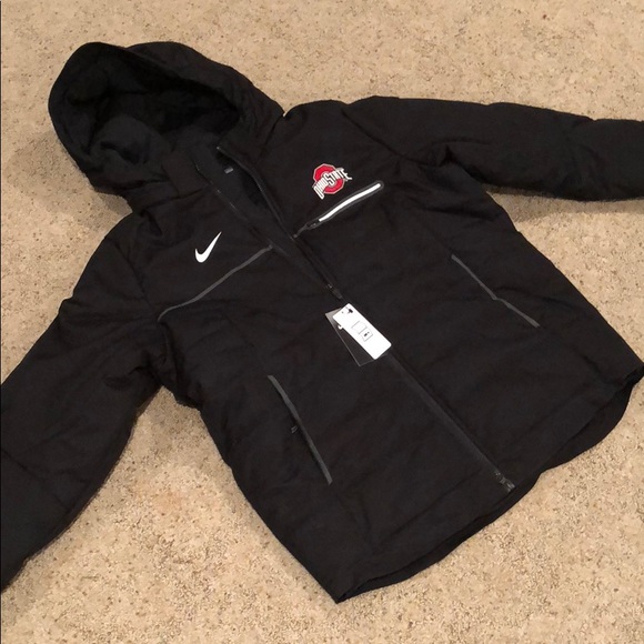 nike heavy jacket
